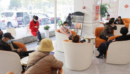 武汉资讯盘点:洁牙会让牙齿敏感吗?