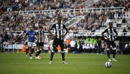 努涅斯转会内幕：那不勒斯报价太低，利物浦为何赢得竞争？