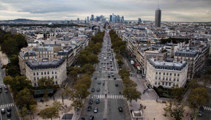 屏蔽通讯：应对现代生活的隐私守护策略