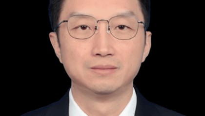 中央组织部决定：陈辉职务调整