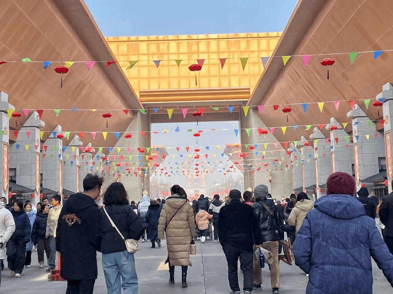 景区资讯｜法门文化景区正月初一日接待游客量突破10万人次