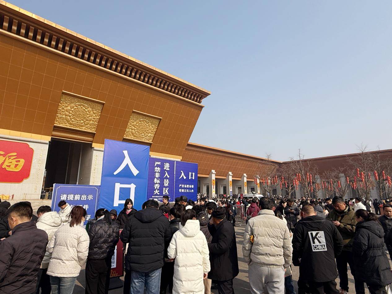 景区资讯｜法门文化景区正月初一日接待游客量突破10万人次