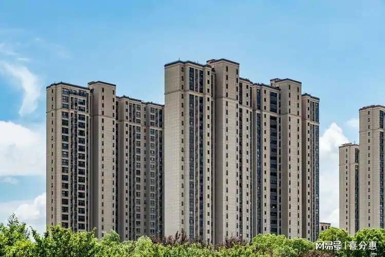 【行业资讯】2025建筑涂料行业大变局！聚焦存量房，这3招让你赢